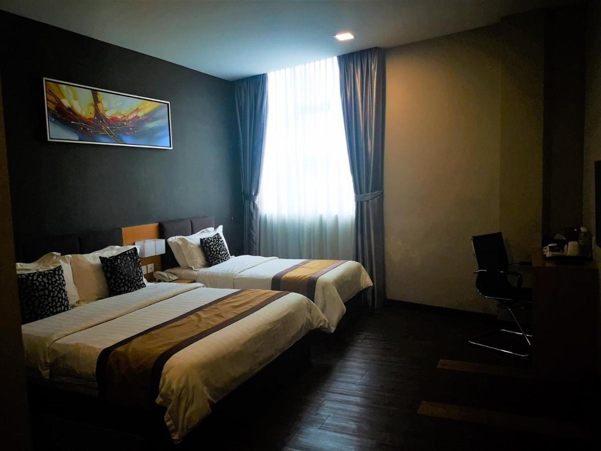 Q Bintang Hotel 2*