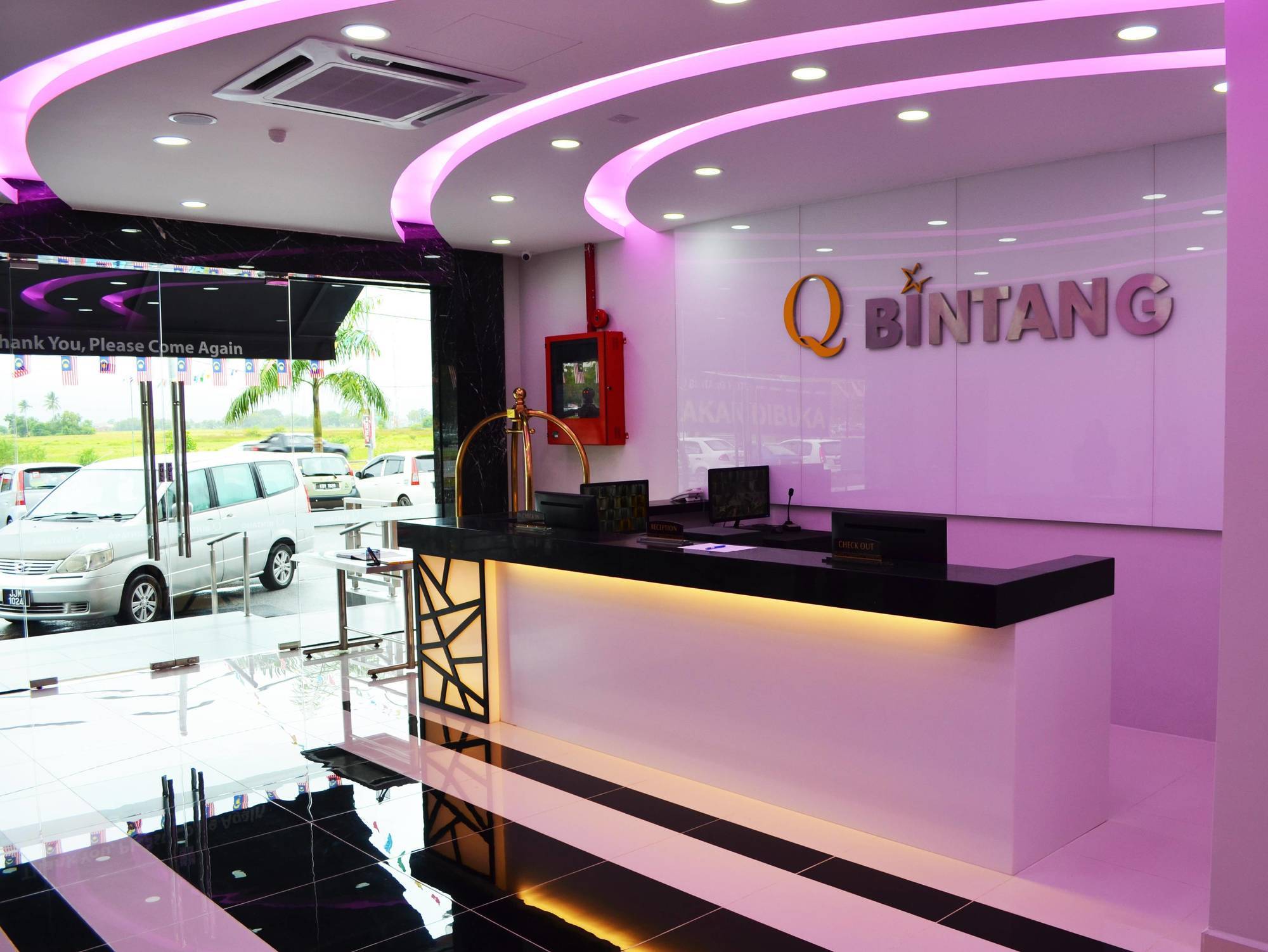Q Bintang 2*